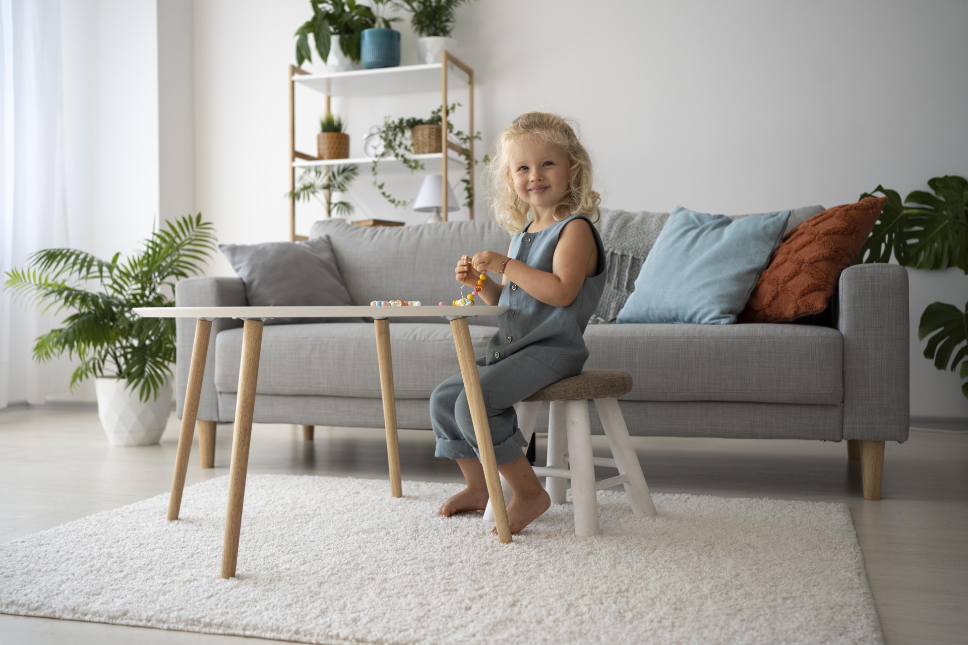 Как выбрать мебель для детской комнаты: безопасность, комфорт и развитие